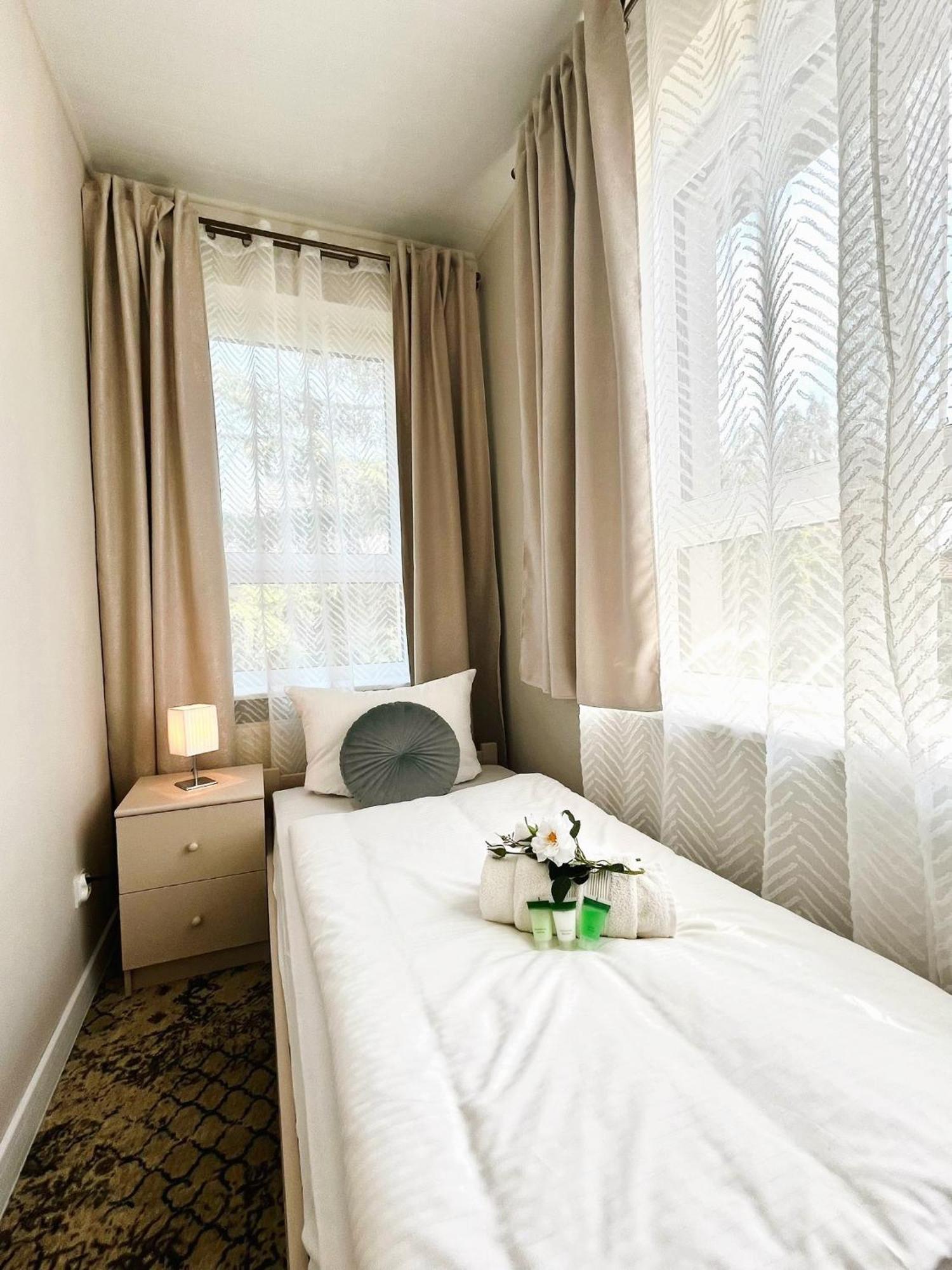 Villa Sunny Rose Bed & Breakfast Swinoujscie Bagian luar foto